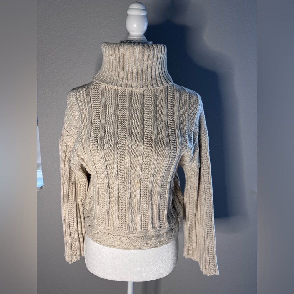 Gap Turtleneck Cable-Knit Cropped Sweater